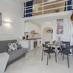 Parque Margarita Sea View Apartamento *